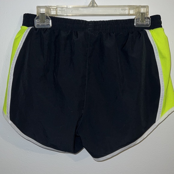 Running Shorts - Picture 3 of 4